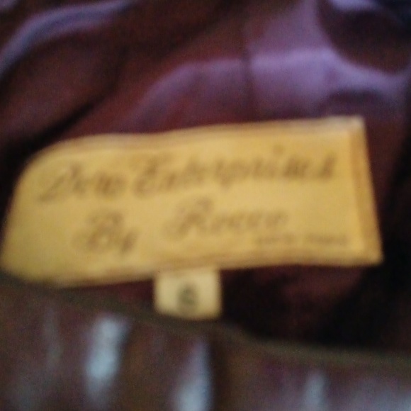 Vintage Leather jacket and skirt set - Picture 4 of 4